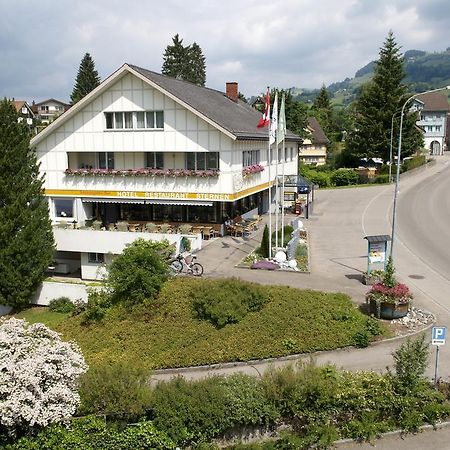 Hotel-Restaurant Sternen Nesslau Exterior foto