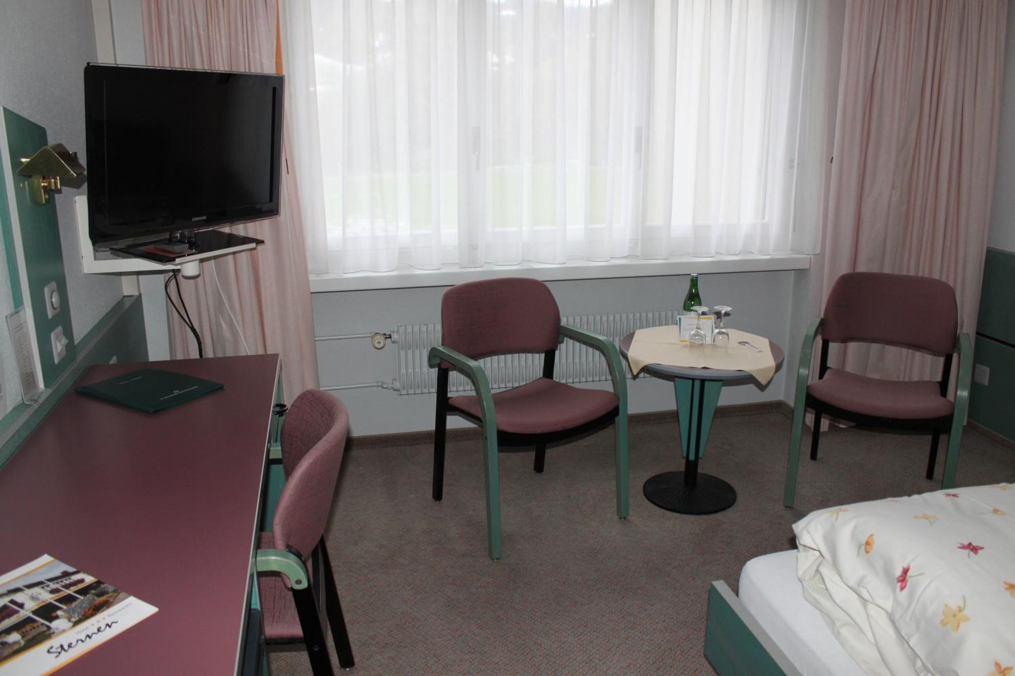 Hotel-Restaurant Sternen Nesslau Habitación foto